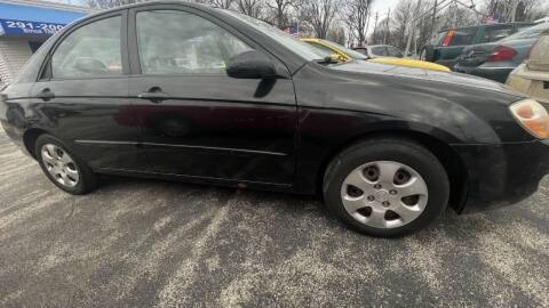 2007 BLACK /BLACK Kia Spectra EX (KNAFE121475) with an 2.0L L4 DOHC 16V engine, located at 2710A Westlane Rd., Indianapolis, IN, 46268, (317) 291-2000, 39.885670, -86.208160 - Photo#3